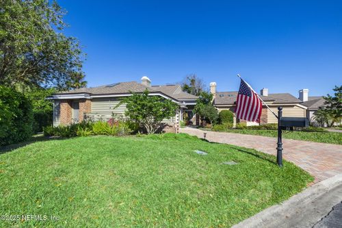 22 Walkers Ridge Dr, Ponte Vedra Beach, FL, 32082-3721 | Card Image