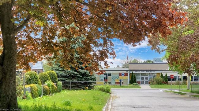 145 Ballantyne Ave, House other with 5 bedrooms, 5 bathrooms and 6 parking in Cambridge ON | Image 37