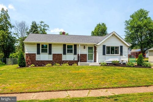 616 Dartmouth Ave, CINNAMINSON, NJ, 08077-3524 | Card Image