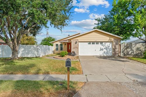 1305 Harbor Lights Dr, Corpus Christi, TX, 78412-5336 | Card Image