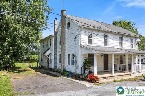 9 Jefferson St, Mertztown, PA, 19539-8745 | Card Image