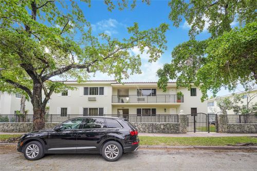 apt-10-35 Antilla Ave, Coral Gables, FL, 33134-3462 | Card Image