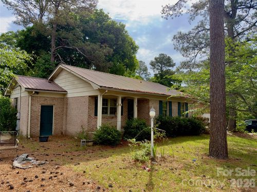 115 S White Oak St, Morven, NC, 28119-9702 | Card Image