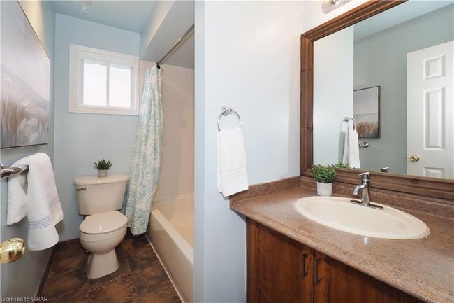 10 Simone Pl, House other with 3 bedrooms, 3 bathrooms and 6 parking in Ayr ON | Image 23