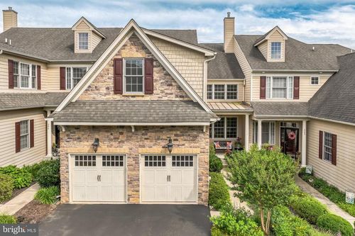 204 Caspian Ln, NORRISTOWN, PA, 19403-4300 | Card Image