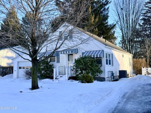 216 N Chase St, Johnstown, NY, 12095-1807 | Card Image