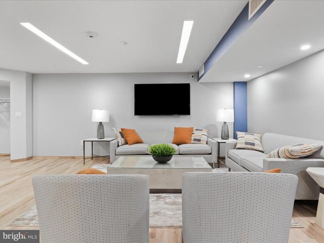 APT-1418 - 1808 Old Meadow Rd, Condo with 1 bedrooms, 1 bathrooms and null parking in MCLEAN VA | Image 28
