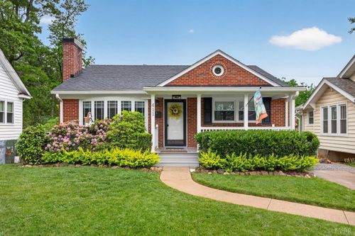411 Oakridge Boulevard, Lynchburg, VA, 24502 | Card Image
