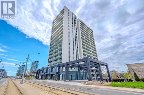 812-741 King St W, Kitchener, ON, N2G0E9 | Card Image