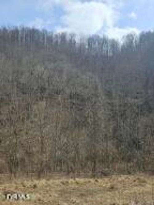 792 Adria Rd, North Tazewell, VA, 24630-9225 | Card Image