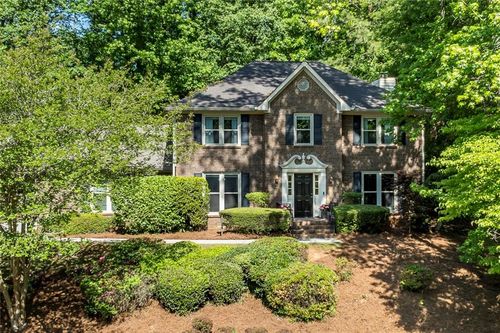 496 Guilford Cir, Marietta, GA, 30068-3031 | Card Image