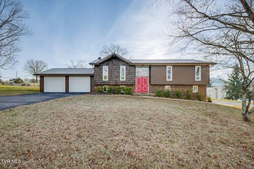 485 Old Hickory Cir, Mount Carmel, TN, 37645-3127 | Card Image