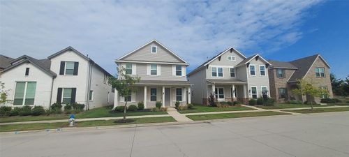 913 E Market Sq, Northlake, TX, 76247-1737 | Card Image