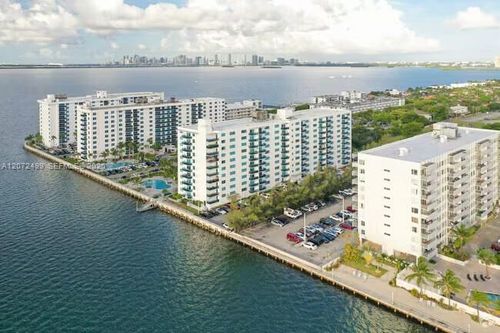 1012-7525 E Treasure Dr, North Bay Village, FL, 33141-4373 | Card Image