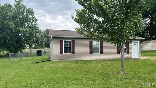 180 Linden Dr, Jackson, MO, 63755-7214 | Card Image