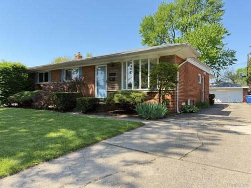 26329 Wexford Dr, Warren, MI, 48091-3992 | Card Image