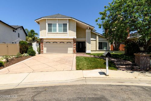 475 Blackhawk Dr, Newbury Park, CA, 91320-4802 | Card Image