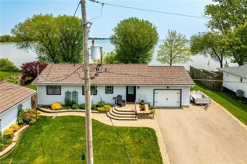 92 Hoover Point Lane, Selkirk, ON, N0A1P0 | Card Image