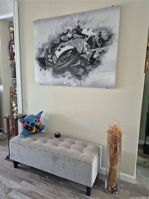 apt-2810-469 Ena Rd, Honolulu, HI, 96815-1713 | Card Image