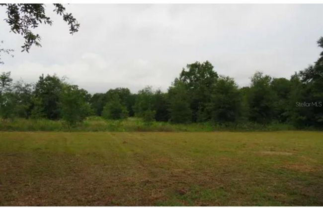 10130 208 Th Path, House other with 2 bedrooms, 1 bathrooms and null parking in O Brien FL | Image 11