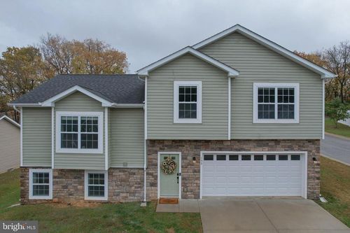 153 Dimension Ct, INWOOD, WV, 25428-3963 | Card Image