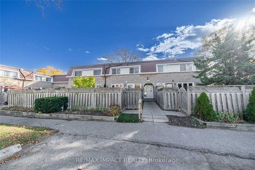 28-33 Taunton Rd E, Oshawa, ON, L1G3T6 | Card Image
