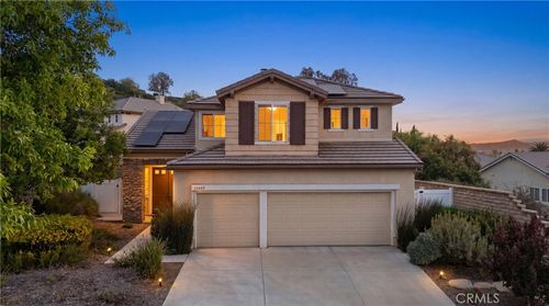 26445 Oakdale Canyon Ln, Canyon Country, CA, 91387-8140 | Card Image