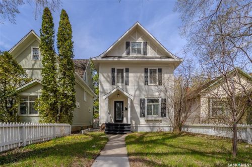 515 9th St E, Saskatoon, SK, S7N0A9 | Card Image