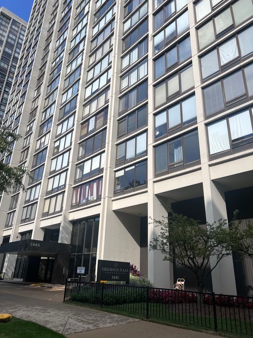 1501-5445 N Sheridan Rd, Chicago, IL, 60640-7462 | Card Image