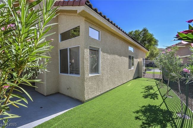 0 - 1795 Lily Pond Cir, Home with 3 bedrooms, 3 bathrooms and null parking in Henderson NV | Image 24