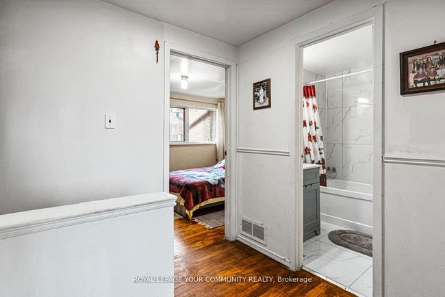 336 Fleetwood Cres, Condo with 3 bedrooms, 2 bathrooms and 1 parking in Brampton ON | Image 15