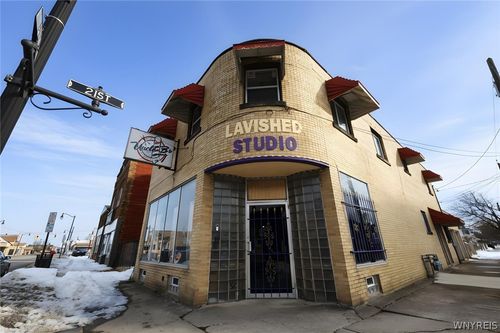 2101 Pine Ave, Niagara Falls, NY, 14301-2379 | Card Image