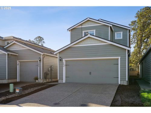 1014 S View Dr, Molalla, OR, 97038-9051 | Card Image