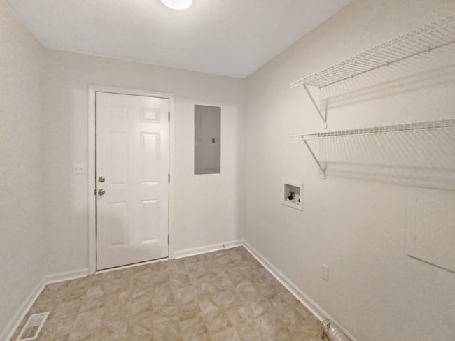 1230 Chapmansboro Rd, House other with 3 bedrooms, 2 bathrooms and null parking in Chapmansboro TN | Image 15