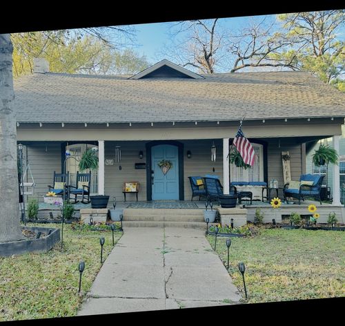 1518 W Park Ave, Corsicana, TX, 75110-4145 | Card Image