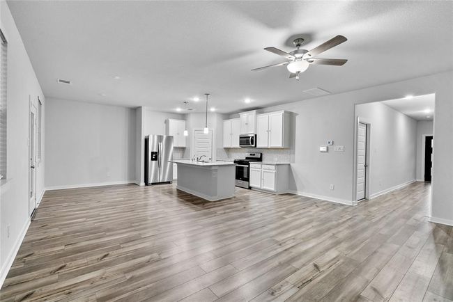 9714 Grooveburr Ct, House other with 4 bedrooms, 3 bathrooms and 2 parking in Conroe TX | Image 6