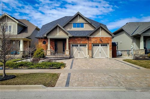 96 Anastasia Blvd, Smithville, ON, L0R2A0 | Card Image