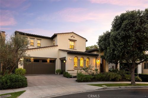 19 Calle Estilo Nuevo, San Clemente, CA, 92673-7055 | Card Image