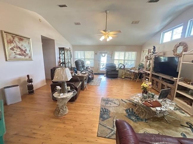 1464 Alligator Dr, House other with 3 bedrooms, 2 bathrooms and null parking in ALLIGATOR POINT FL | Image 13
