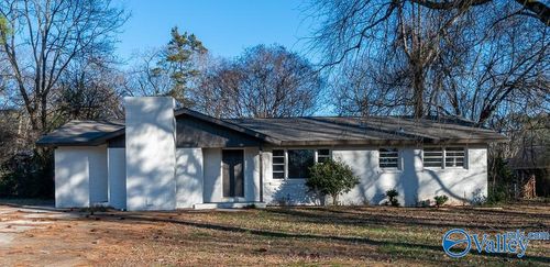 3701 Broadmor Rd Nw, Huntsville, AL, 35810-4129 | Card Image