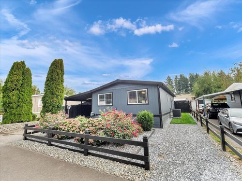 spc-46-28000 Ne 142nd Pl, Duvall, WA, 98019-8124 | Card Image