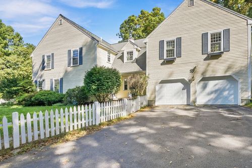 76 Carroll Dr, Foxboro, MA, 02035-1558 | Card Image