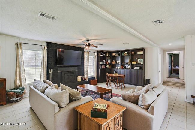 05-12661 Springridge Rd | Image 5