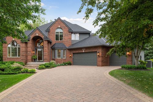 18105 35th Ave, Plymouth, MN, 55447-1167 | Card Image