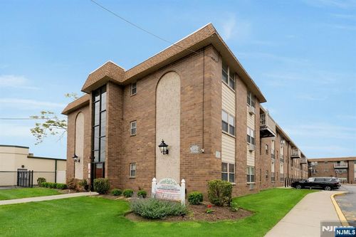 205 Bergen Tpke, Ridgefield Park, NJ, 07660-2336 | Card Image
