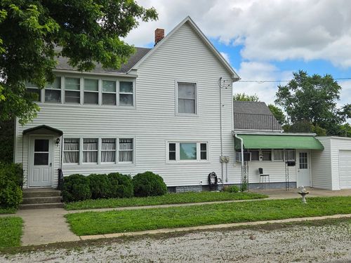 626 S 2nd Ave, Hoopeston, IL, 60942-1708 | Card Image