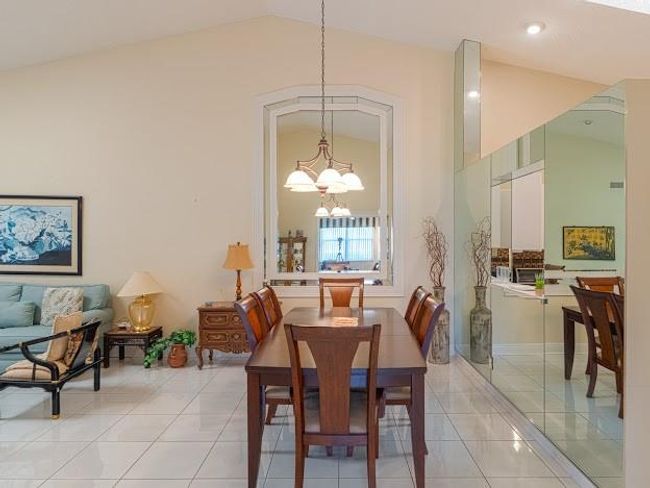 7087 Summer Tree Dr, Home with 2 bedrooms, 2 bathrooms and null parking in Boynton Beach FL | Image 24
