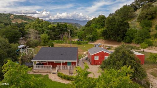 1335 Fraser Ln, Ojai, CA, 93023-9404 | Card Image