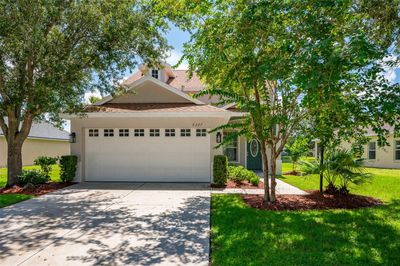 6227 Blue Runner Court, House other with 4 bedrooms, 2 bathrooms and null parking in Lakewood Ranch FL | Image 3