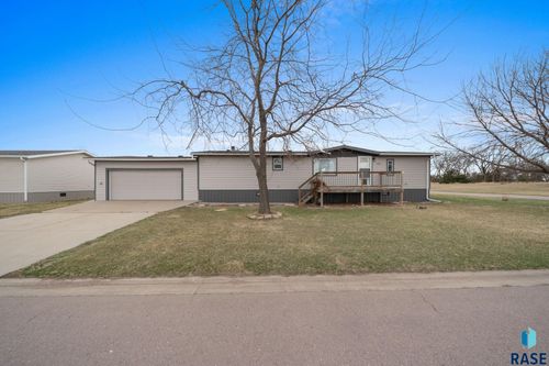 900 S Harrison St Street, Lennox, SD, 57039 | Card Image
